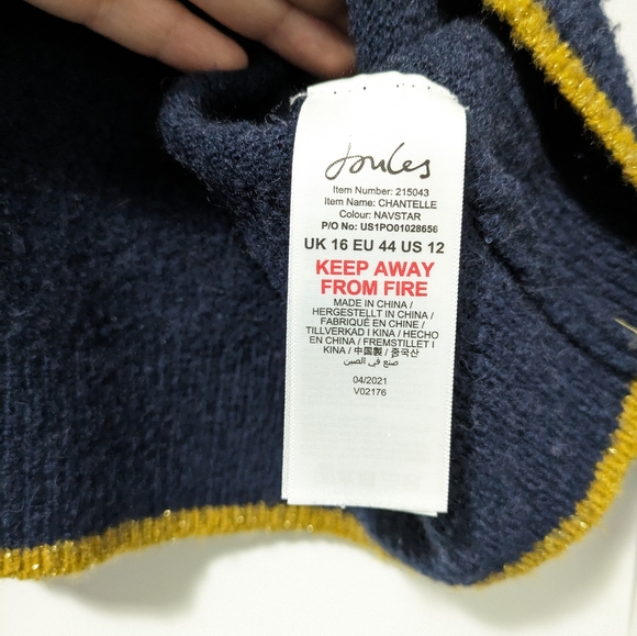 Joules Women's Star Print Sweater - Picture 4 of 6